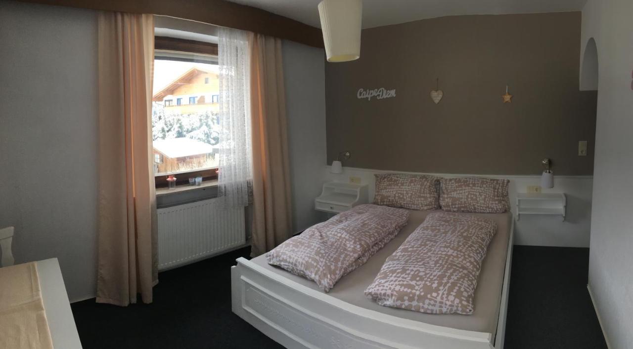 Pension Ostbach Leutasch Exterior photo